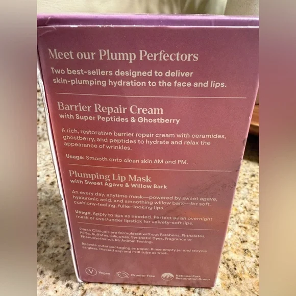 Plump Perfectors Lip & Face Hydrating Balm - Pink - Picture 4 of 4